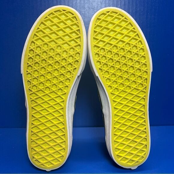 Toy Story X Vans Era 'Aliens' Sneakers M4/W5.5 - Picture 7 of 10